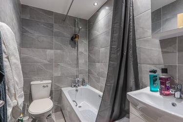 1 bed house, Cyril Crescent, Adamstown, Cardiff, CF241DQ - Image 4